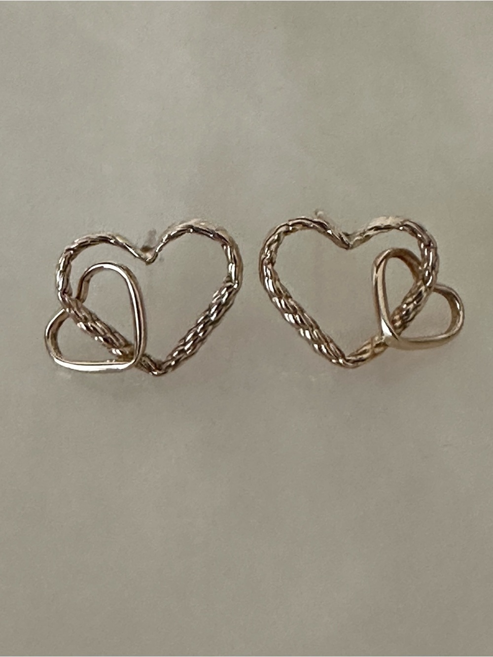 14k Yellow Gold Heart Stud Earrings